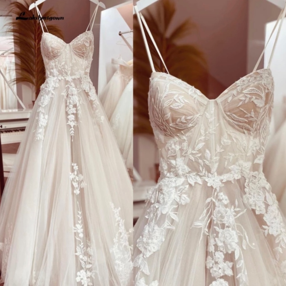 Wedding dress (never use)